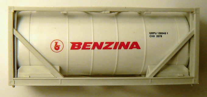 Tankkkontejner Benzina Tankkkontejner Benzina